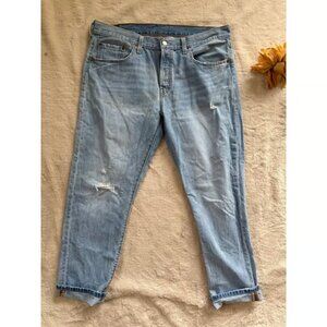 Levi's 501 T Tapered Jeans